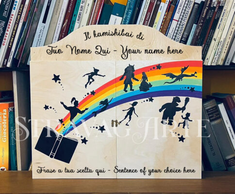 Teatrino kamishibai A3 Legno di Betulla Personalizzabile - LN010 LN010 2 STRAVAGARTE TEATRINO KAMISHIBAI A3 DECORATO PERSONALIZZATO PERSONALIZZABILE libro arcobaleno personaggi fiabe