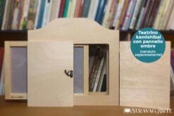 Teatrino kamishibai in legno con pannello ombre inserito - StravagArte