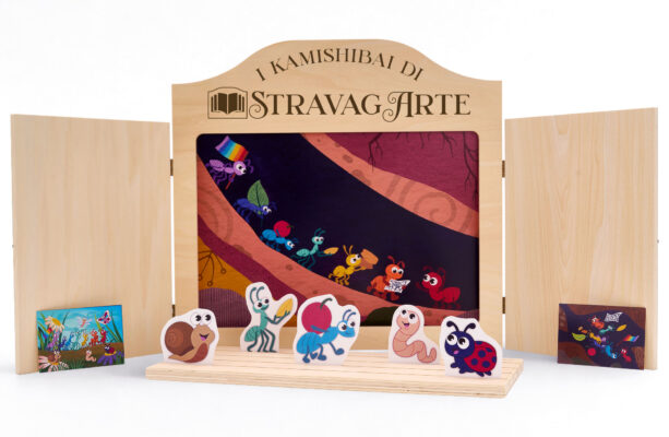 Le formiche della storia kamishibai di StravagArte imparano a mettersi in fila