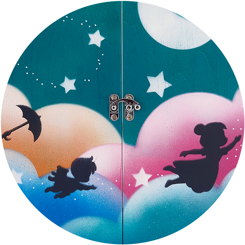 Teatrini kamishibai decorati e personalizzati a tema nuvole StravagArte